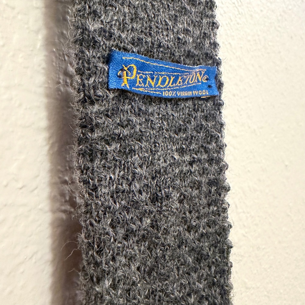 Vintage Pendleton Mens Knit Tie 100% Virgin Wool Charcoal Gray Made in USA